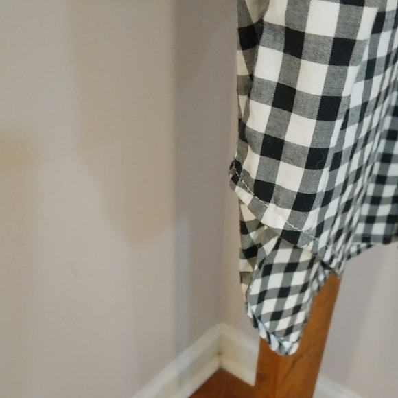 Club Monaco Slim White Black Button Down Checker Boyfriend Fit Shirt Size S/P - Picture 9 of 11